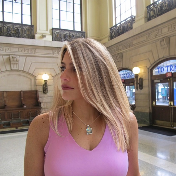 Meet your Posher, Marlene - Picture 1 of 4